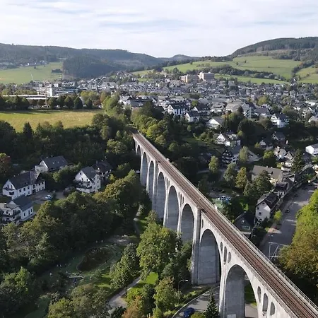 Jagdschloesschen Bed & Breakfast 3*