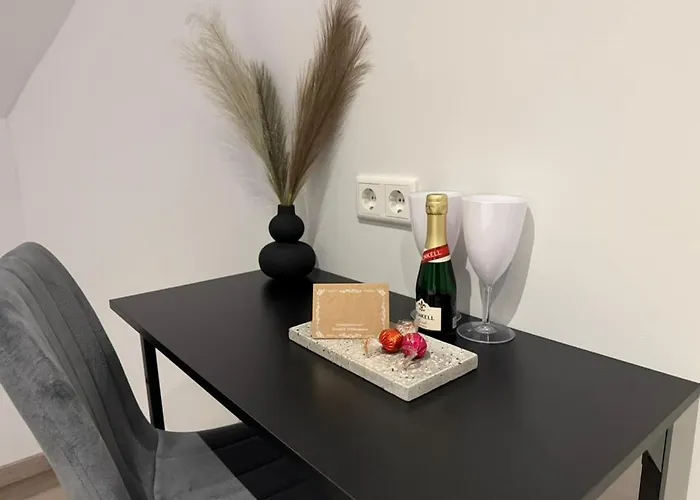 Jagdschloesschen 3* 维林根